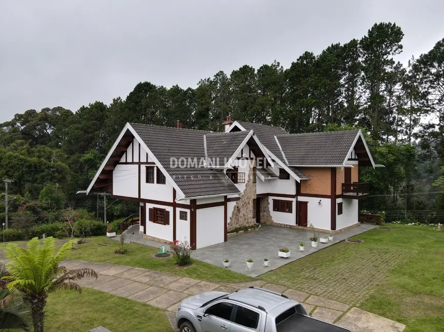 Foto 2 de Pousada com 6 quartos à venda, 622m2 em Campos Do Jordao - SP