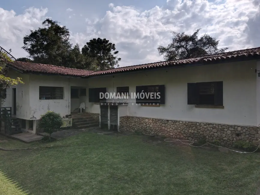 Foto 9 de Casa com 6 quartos à venda, 225m2 em Campos Do Jordao - SP