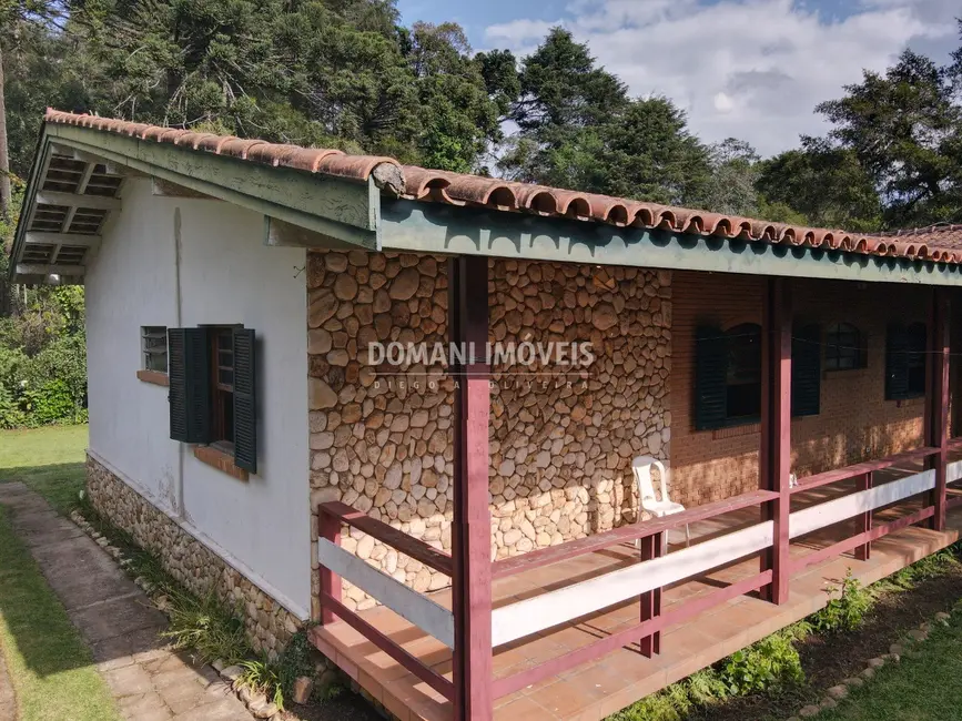 Foto 5 de Casa com 6 quartos à venda, 225m2 em Campos Do Jordao - SP