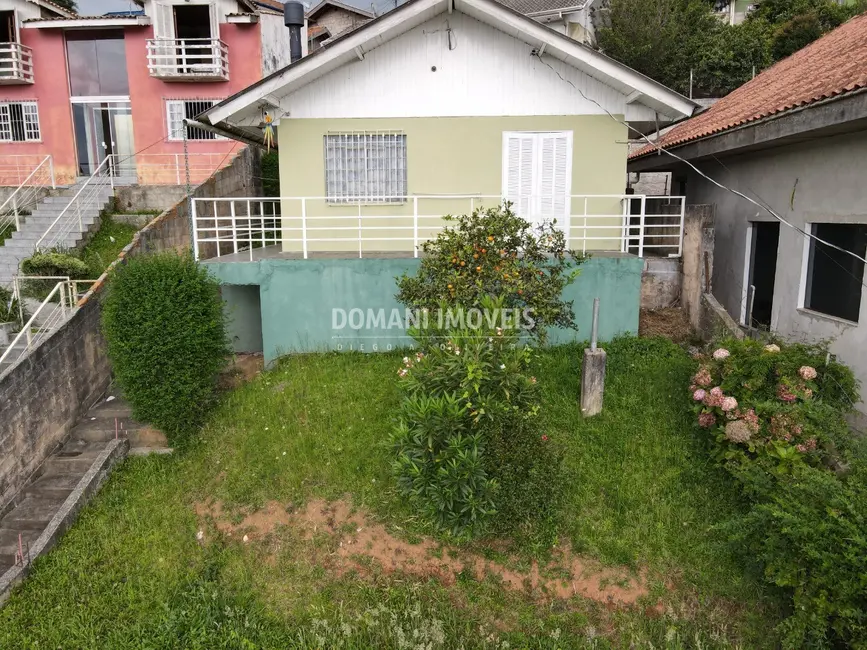 Foto 2 de Casa com 2 quartos à venda, 82m2 em Campos Do Jordao - SP