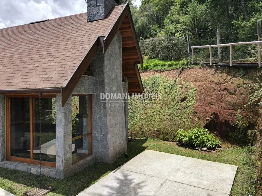 Foto 3 de Casa com 2 quartos à venda, 110m2 em Campos Do Jordao - SP