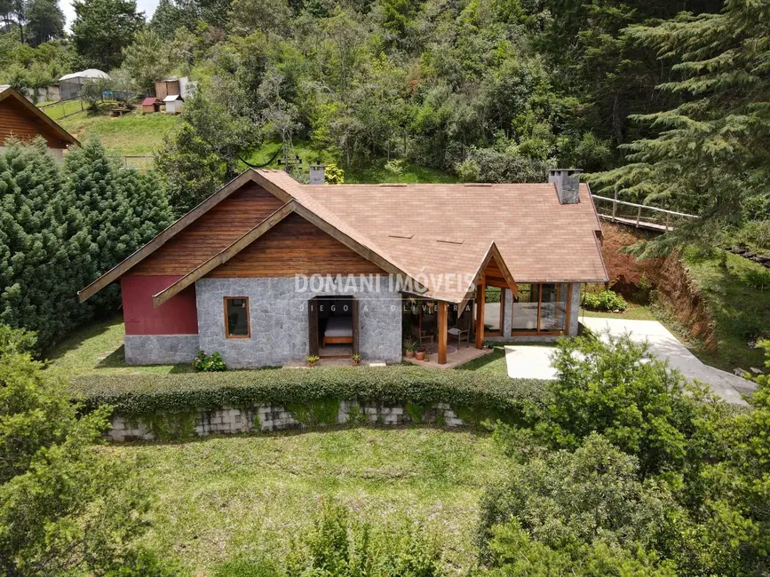 Foto 4 de Casa com 2 quartos à venda, 110m2 em Campos Do Jordao - SP