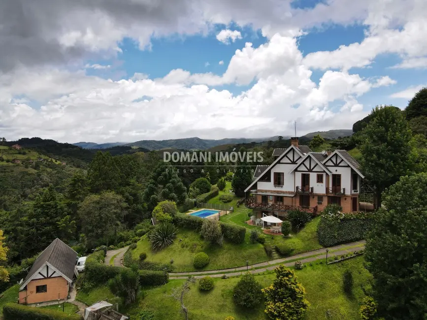 Casa de Condomínio com 5 quartos à venda, 977m2 em Campos Do Jordao - SP - imagem 6 Foto 6 de Casa de Condomínio com 5 quartos à venda, 977m2 em Campos Do Jordao - SP