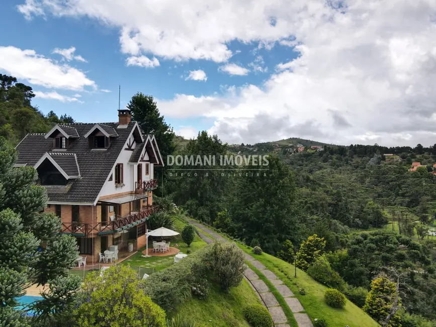Casa de Condomínio com 5 quartos à venda, 977m2 em Campos Do Jordao - SP - imagem 3 Foto 3 de Casa de Condomínio com 5 quartos à venda, 977m2 em Campos Do Jordao - SP