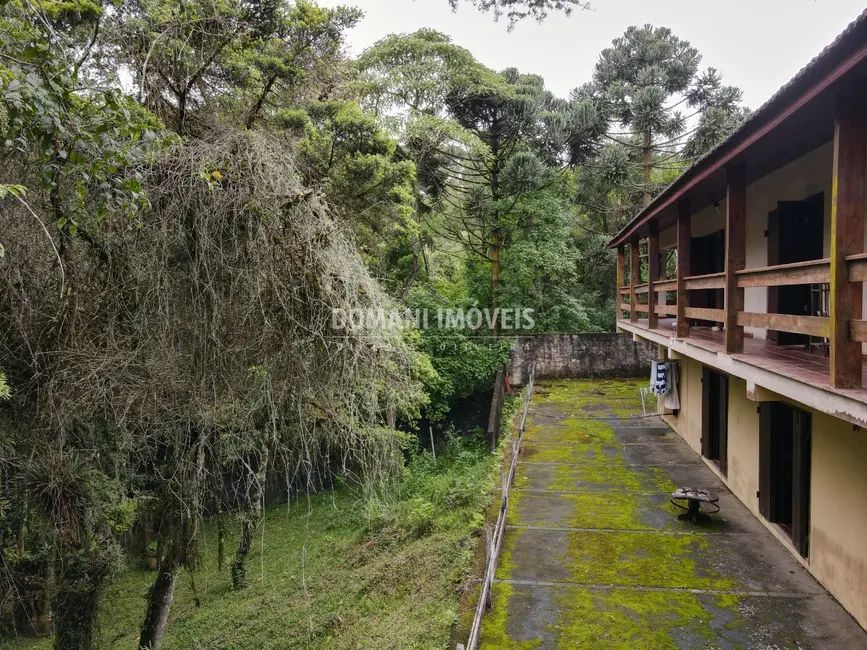 Foto 4 de Casa com 4 quartos à venda, 360m2 em Campos Do Jordao - SP