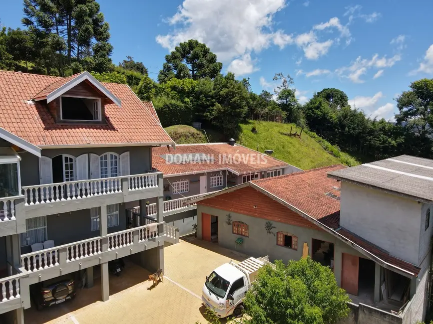 Foto 4 de Casa com 2 quartos à venda, 665m2 em Campos Do Jordao - SP