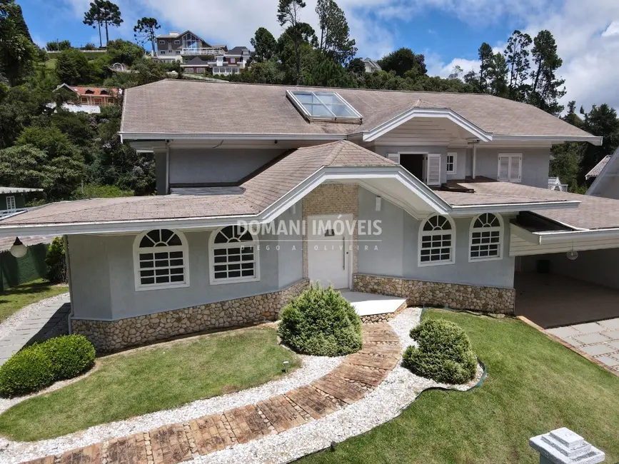 Foto 2 de Casa com 6 quartos à venda, 700m2 em Campos Do Jordao - SP