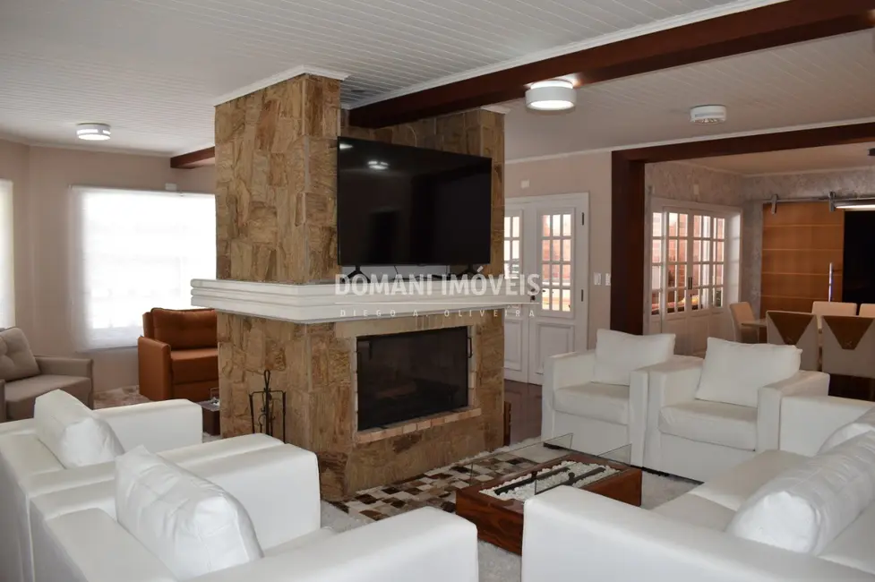 Foto 9 de Casa com 6 quartos à venda, 700m2 em Campos Do Jordao - SP