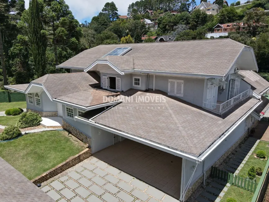 Foto 4 de Casa com 6 quartos à venda, 700m2 em Campos Do Jordao - SP