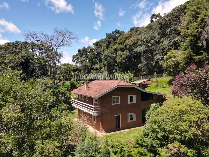 Foto 1 de Casa com 3 quartos à venda, 96m2 em Campos Do Jordao - SP