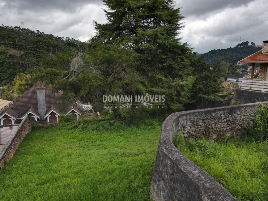 Foto 1 de Terreno / Lote à venda, 420m2 em Campos Do Jordao - SP