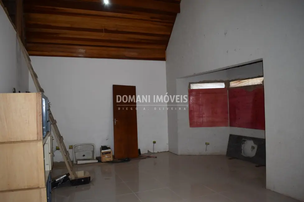 Foto 8 de Casa com 3 quartos à venda, 200m2 em Campos Do Jordao - SP