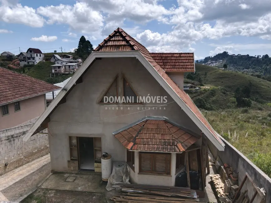 Foto 6 de Casa com 3 quartos à venda, 200m2 em Campos Do Jordao - SP
