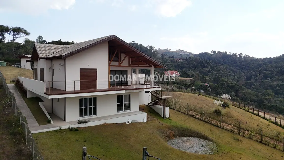 Foto 6 de Casa com 3 quartos à venda, 326m2 em Campos Do Jordao - SP
