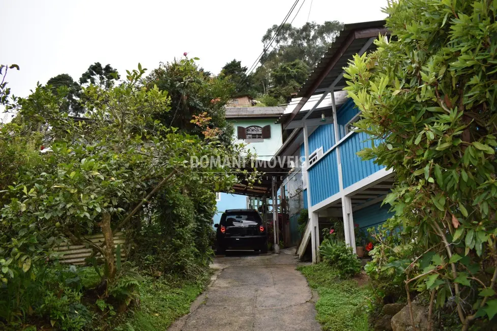 Foto 2 de Casa com 2 quartos à venda, 122m2 em Campos Do Jordao - SP