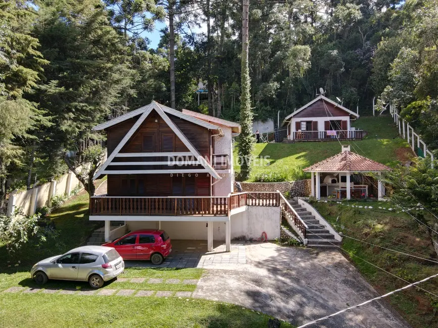 Foto 7 de Casa com 4 quartos à venda, 170m2 em Campos Do Jordao - SP