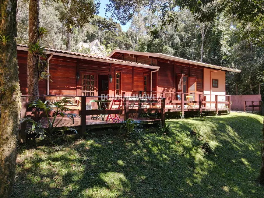 Foto 6 de Casa com 4 quartos à venda, 190m2 em Campos Do Jordao - SP