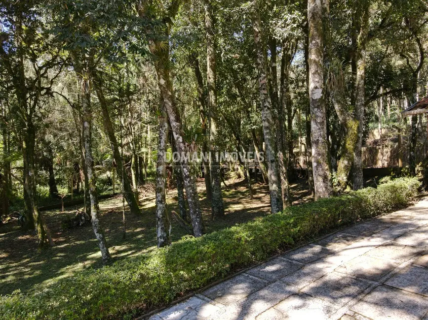 Foto 5 de Casa com 4 quartos à venda, 190m2 em Campos Do Jordao - SP