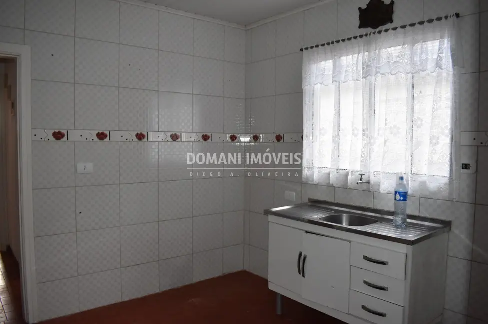 Foto 7 de Casa com 2 quartos à venda, 74m2 em Campos Do Jordao - SP