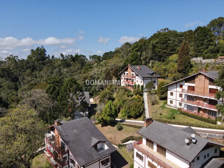 Foto 3 de Apartamento com 3 quartos à venda, 104m2 em Campos Do Jordao - SP