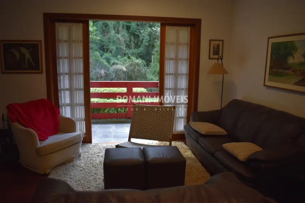 Foto 9 de Apartamento com 3 quartos à venda, 104m2 em Campos Do Jordao - SP