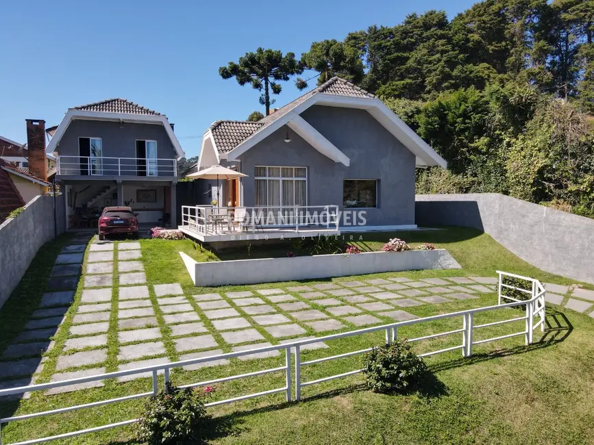 Foto 1 de Casa com 3 quartos à venda, 164m2 em Campos Do Jordao - SP