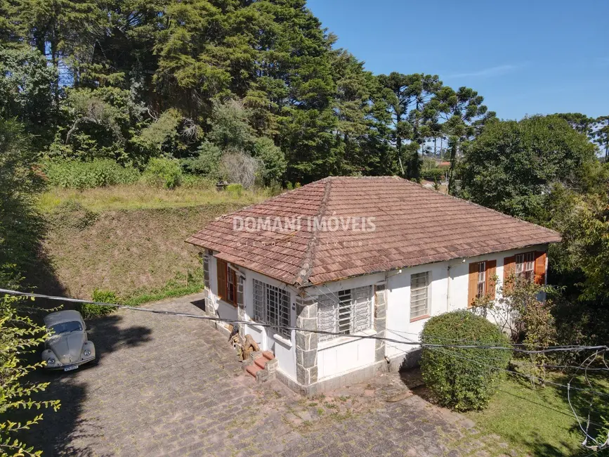 Foto 1 de Casa com 3 quartos à venda, 235m2 em Campos Do Jordao - SP