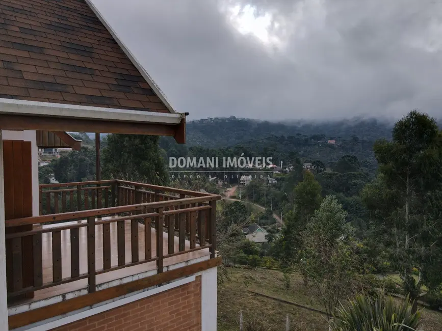 Foto 7 de Casa de Condomínio com 4 quartos à venda, 212m2 em Campos Do Jordao - SP