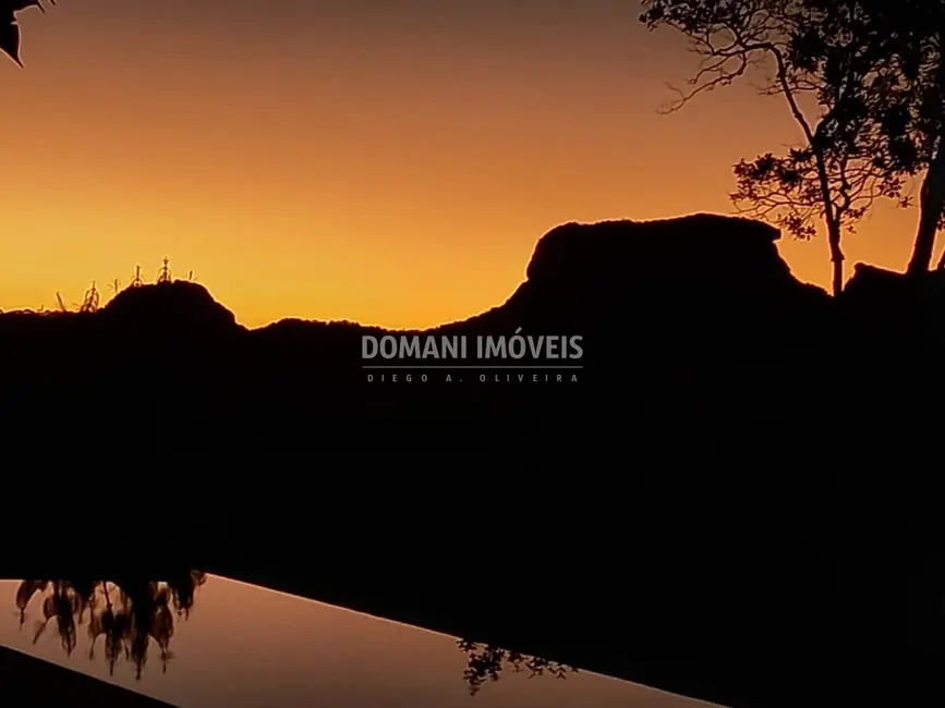 Casa com 5 quartos à venda, 700m2 em Campos Do Jordao - SP - imagem 4 Foto 4 de Casa com 5 quartos à venda, 700m2 em Campos Do Jordao - SP