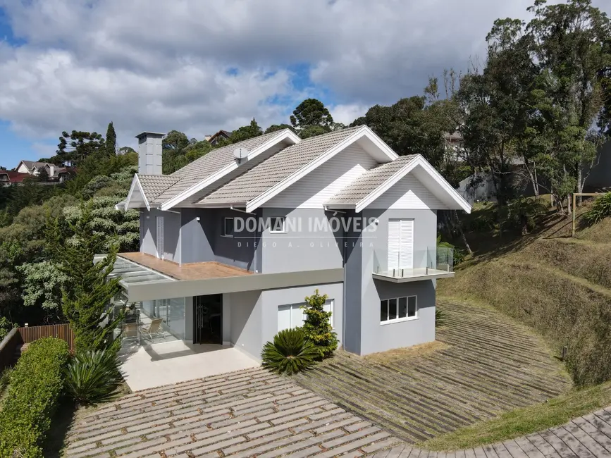 Foto 3 de Casa com 4 quartos à venda, 350m2 em Campos Do Jordao - SP