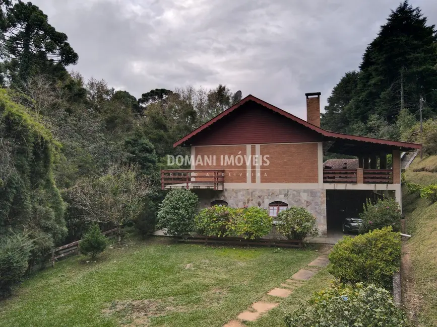 Foto 4 de Casa com 3 quartos à venda, 360m2 em Campos Do Jordao - SP