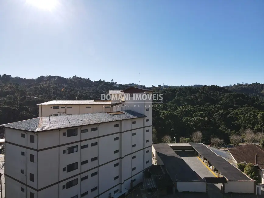Foto 6 de Apartamento com 3 quartos à venda, 131m2 em Campos Do Jordao - SP