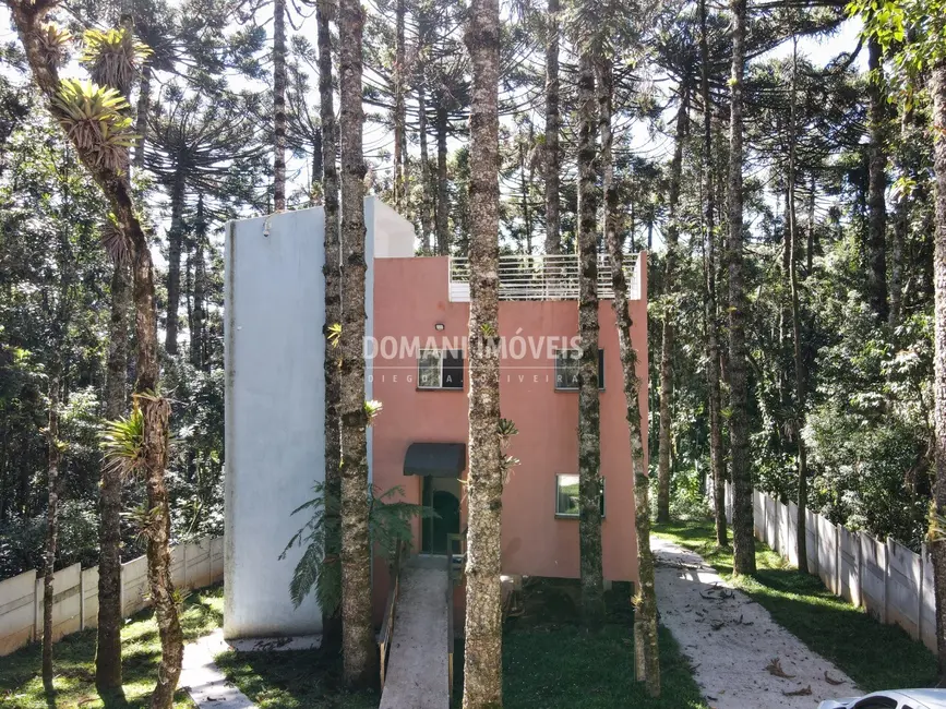 Foto 4 de Casa com 3 quartos à venda, 190m2 em Campos Do Jordao - SP