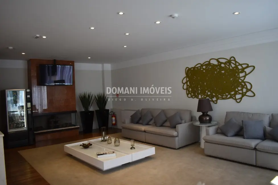 Foto 8 de Apartamento com 4 quartos à venda, 101m2 em Campos Do Jordao - SP