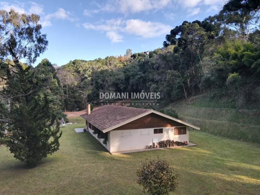 Foto 3 de Casa com 4 quartos à venda, 306m2 em Campos Do Jordao - SP