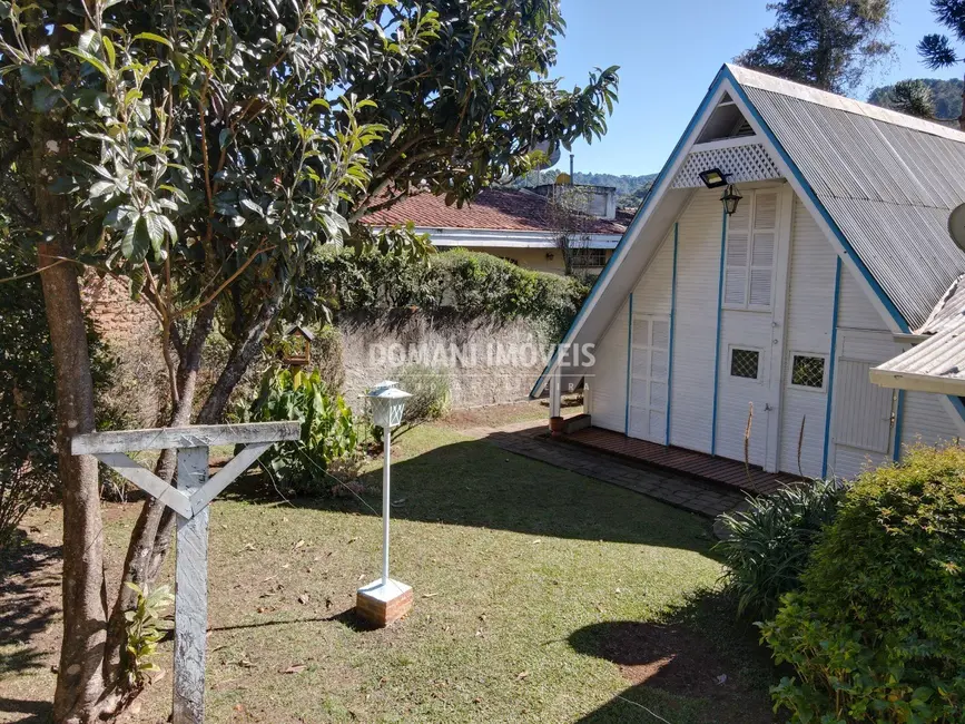 Foto 5 de Casa com 2 quartos à venda, 178m2 em Campos Do Jordao - SP
