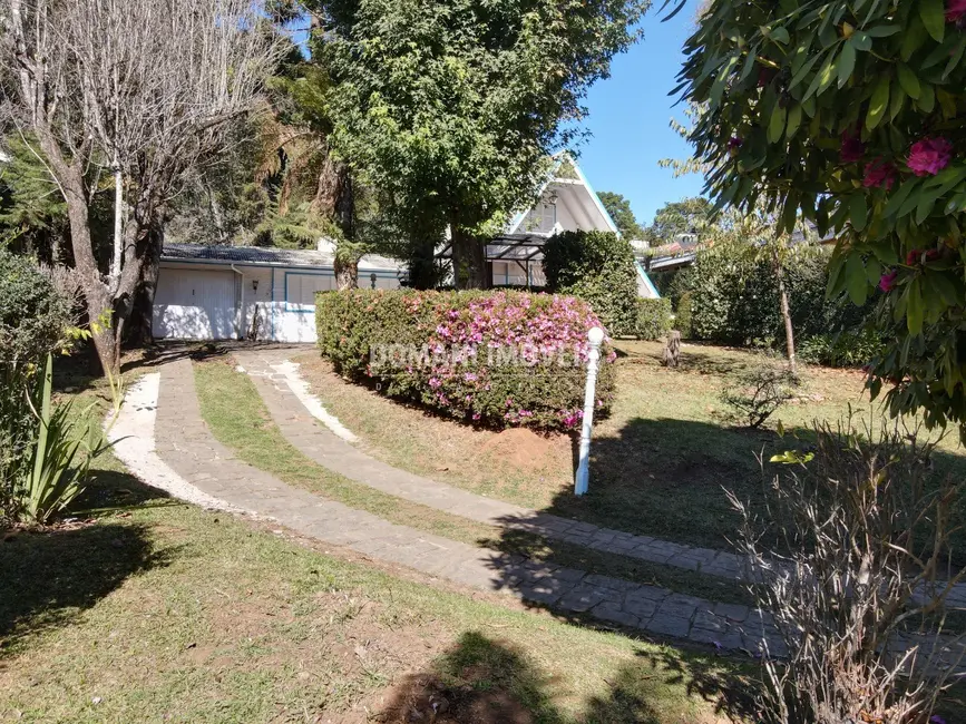 Foto 3 de Casa com 2 quartos à venda, 178m2 em Campos Do Jordao - SP