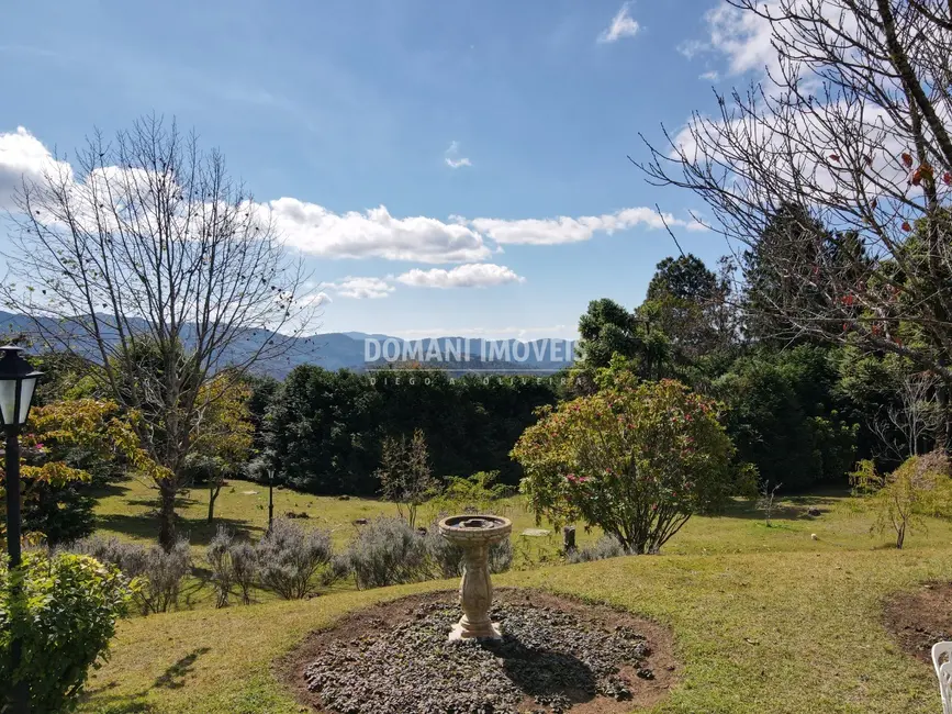 Foto 3 de Casa com 5 quartos à venda, 782m2 em Campos Do Jordao - SP