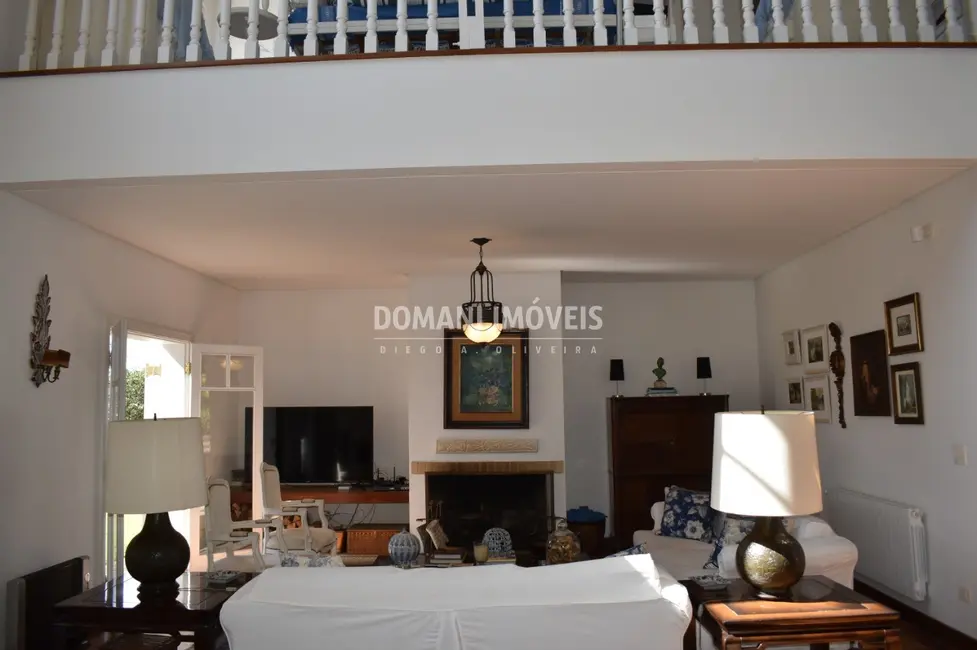 Foto 8 de Casa com 5 quartos à venda, 782m2 em Campos Do Jordao - SP