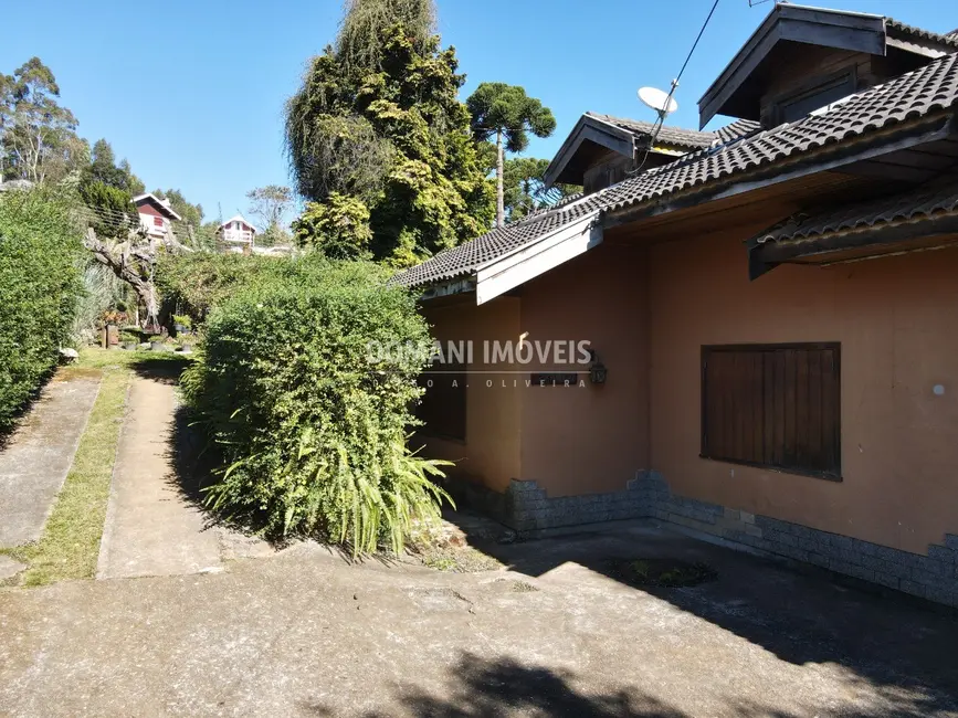 Foto 2 de Casa com 5 quartos à venda, 405m2 em Campos Do Jordao - SP