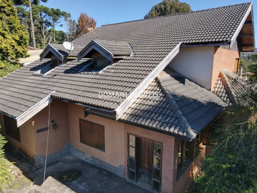Foto 5 de Casa com 5 quartos à venda, 405m2 em Campos Do Jordao - SP