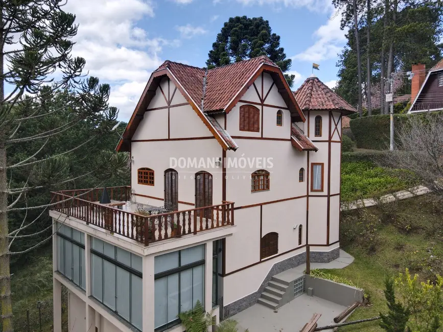 Foto 5 de Casa de Condomínio com 4 quartos à venda, 300m2 em Campos Do Jordao - SP