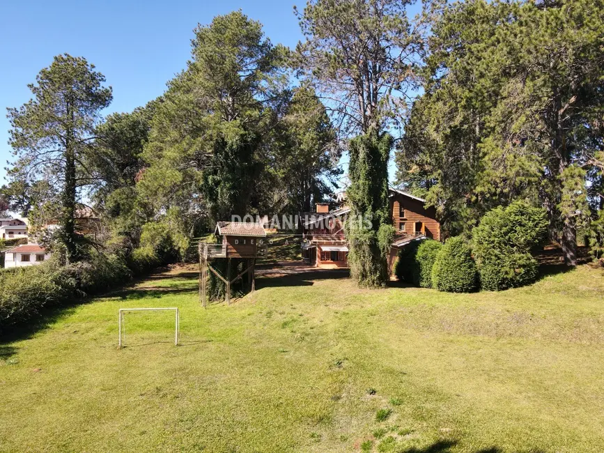 Foto 2 de Terreno / Lote à venda, 1100m2 em Campos Do Jordao - SP