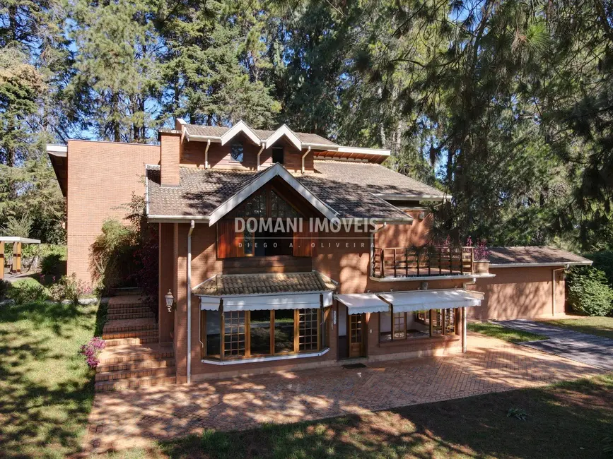 Casa com 5 quartos à venda, 690m2 em Campos Do Jordao - SP - imagem 6 Foto 6 de Casa com 5 quartos à venda, 690m2 em Campos Do Jordao - SP