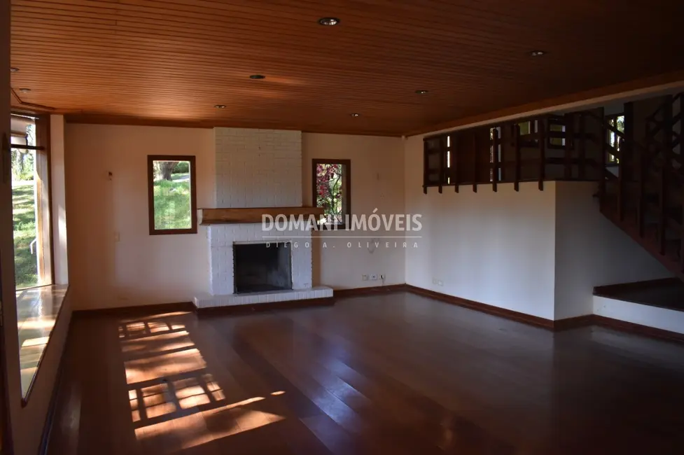 Casa com 5 quartos à venda, 690m2 em Campos Do Jordao - SP - imagem 9 Foto 9 de Casa com 5 quartos à venda, 690m2 em Campos Do Jordao - SP