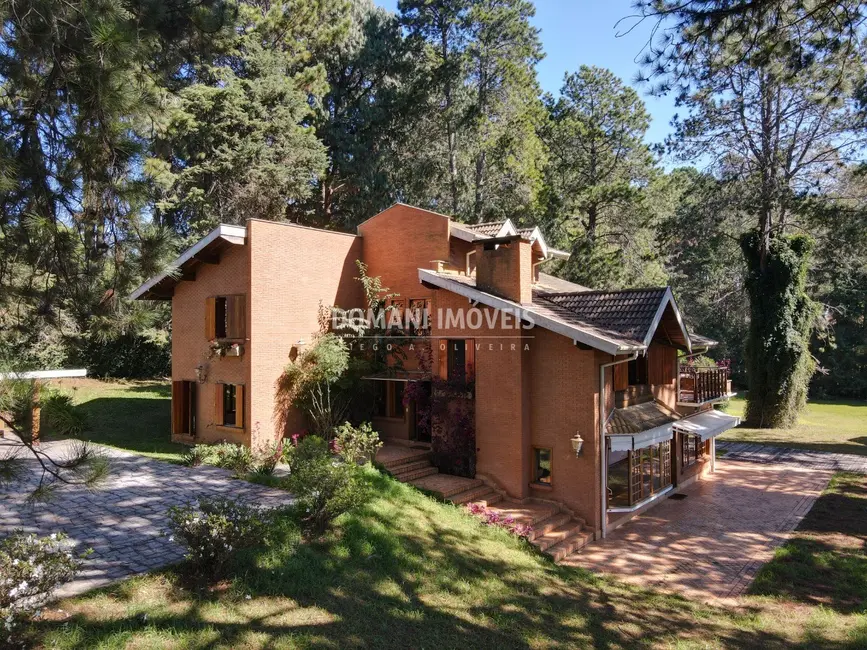 Foto 1 de Casa com 5 quartos à venda, 690m2 em Campos Do Jordao - SP