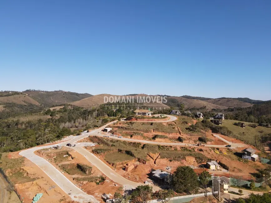 Foto 1 de Terreno / Lote à venda, 1270m2 em Campos Do Jordao - SP