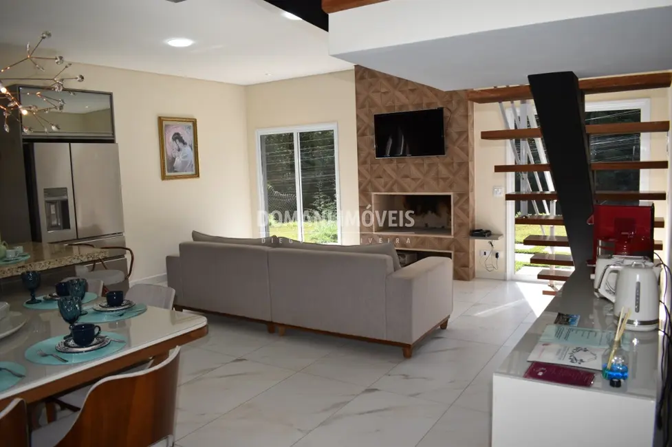 Foto 9 de Casa com 4 quartos à venda, 175m2 em Campos Do Jordao - SP