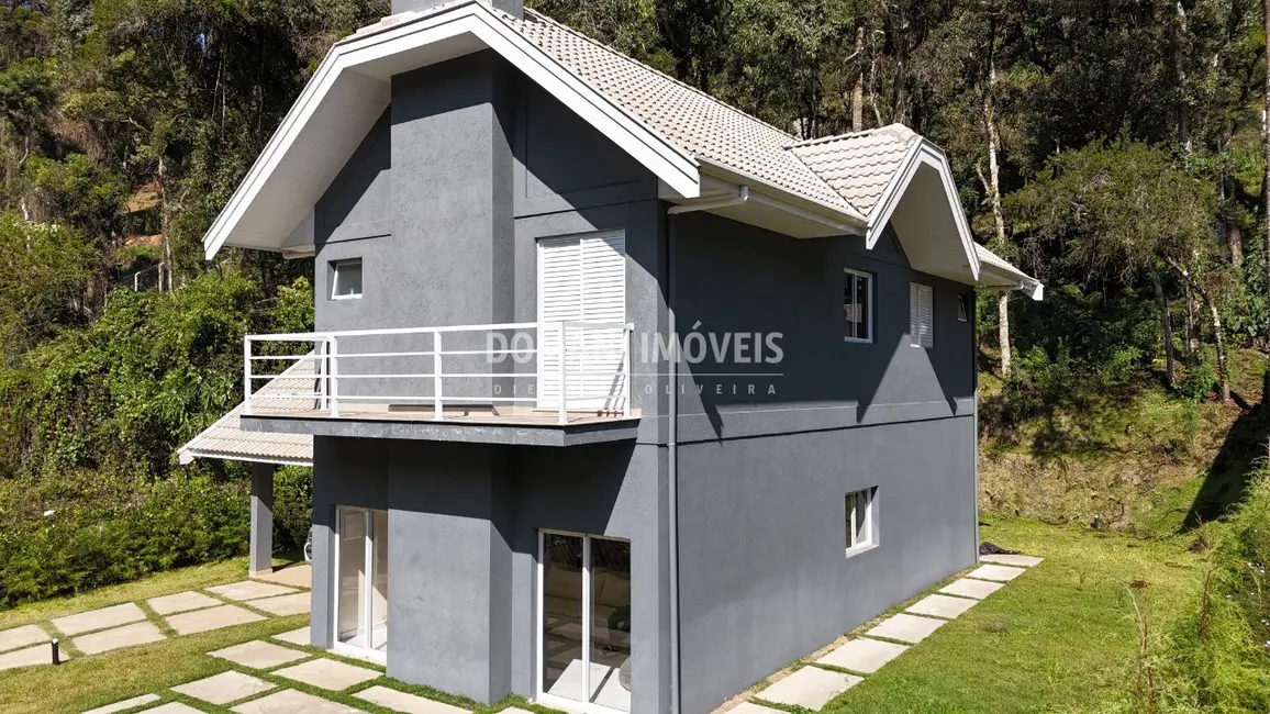 Foto 3 de Casa com 4 quartos à venda, 175m2 em Campos Do Jordao - SP