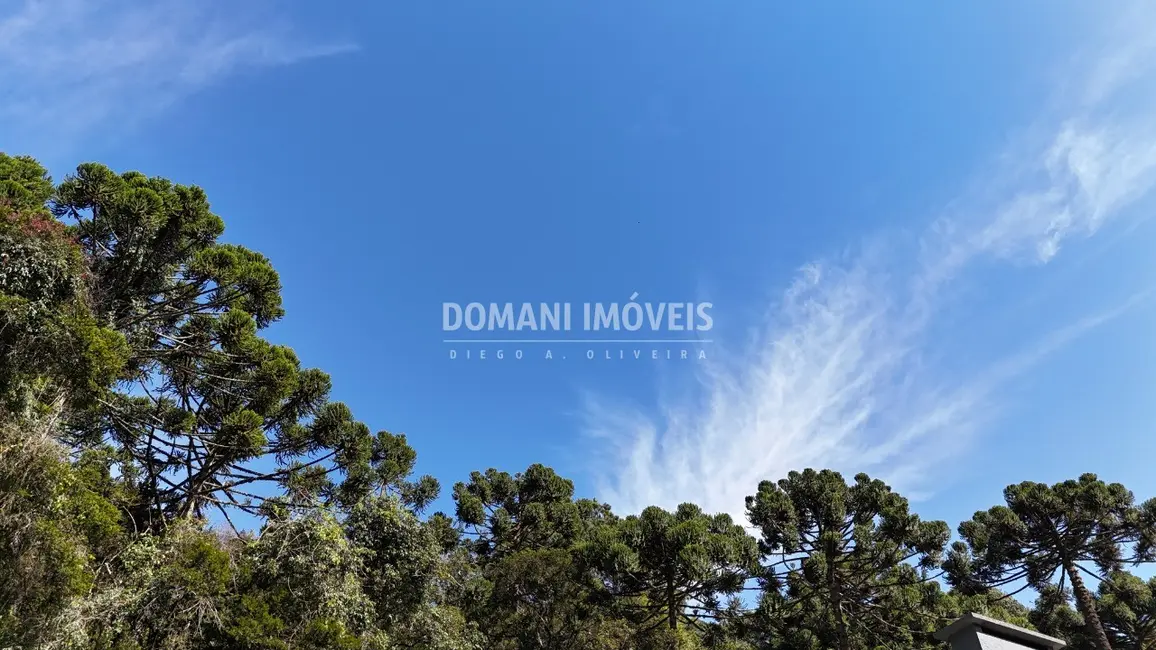 Foto 4 de Casa com 4 quartos à venda, 175m2 em Campos Do Jordao - SP